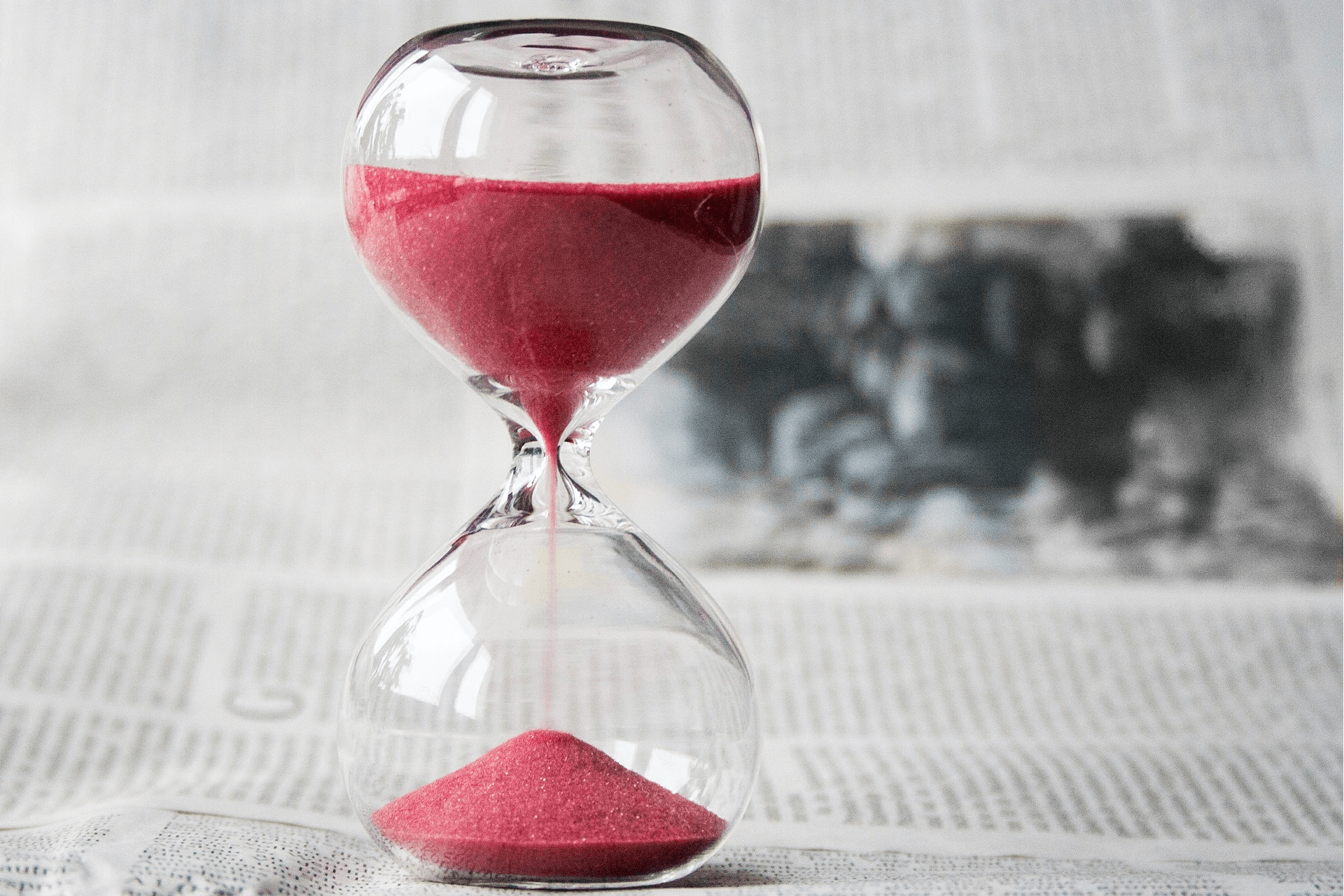 This image portrays an hourglass and represents the importance of year-end giving and strategic campaigns for nonprofit fundraising 